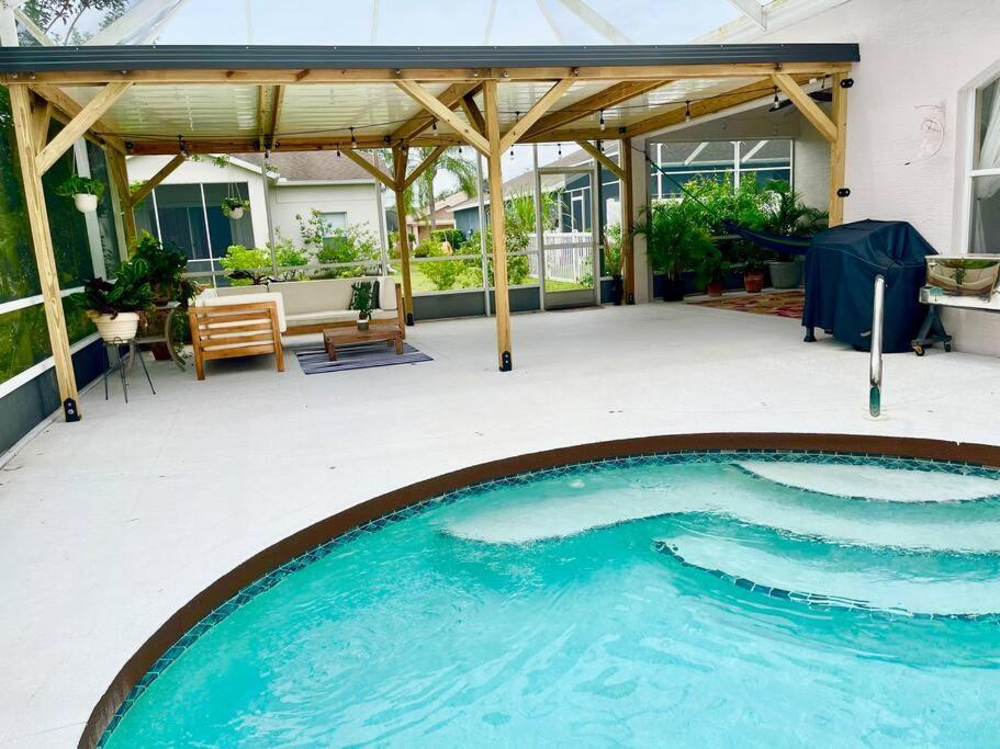 Sandy Oasis 5 Bedroom With Pool Sarasota Bradenton Dış mekan fotoğraf
